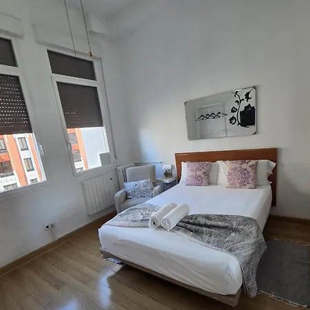 Apartamento En Gran Via De Madrid 45 4-2